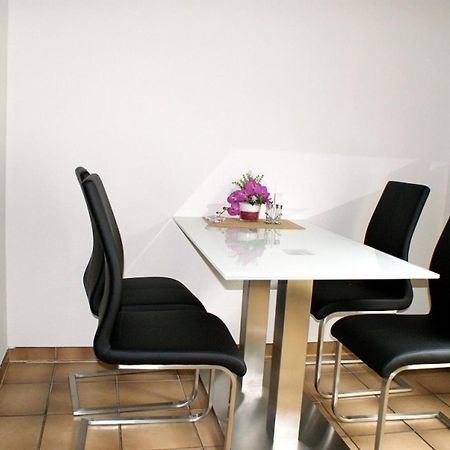 Haus "Zwischen Den Waeldern" Appartement Allenbach Buitenkant foto