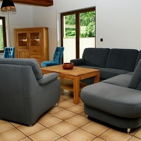 Haus "Zwischen Den Waeldern" Appartement Allenbach Buitenkant foto