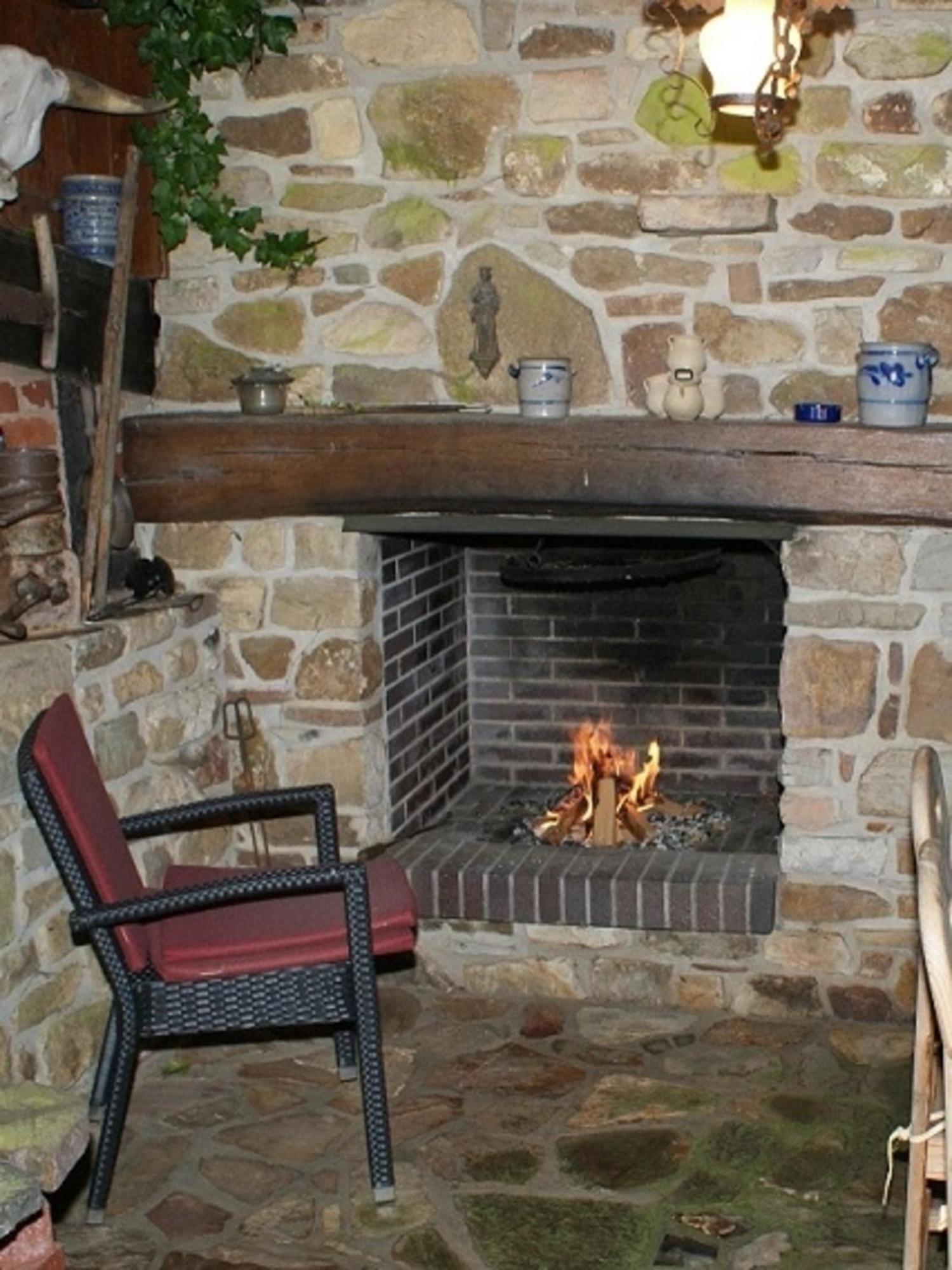 Haus "Zwischen Den Waeldern" Appartement Allenbach Buitenkant foto